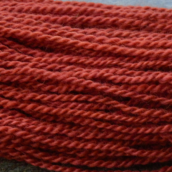 Romney semi-worsted spun - Solitude Wool