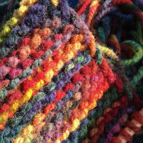 what is it about woolen spun yarns?