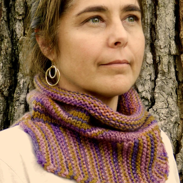 dye-hard, knit-easy cowl pattern