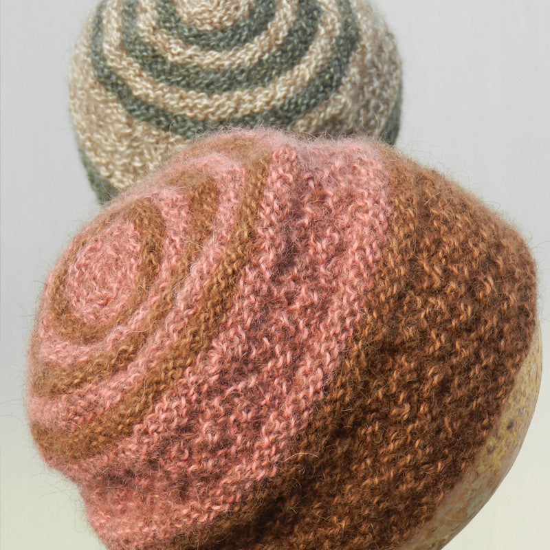 round-up hat pattern in Icelandic - Solitude Wool